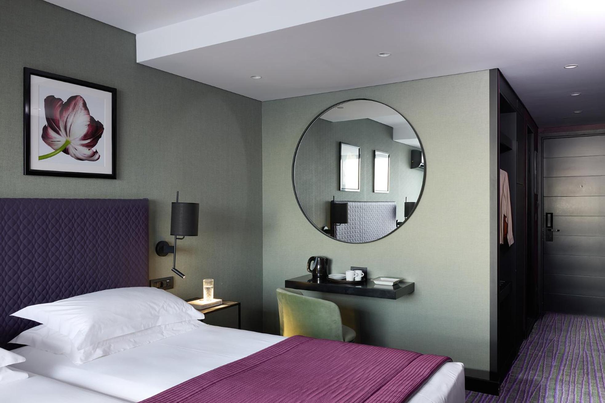 Hotel President Athene