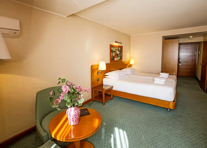 President Hotel Athens